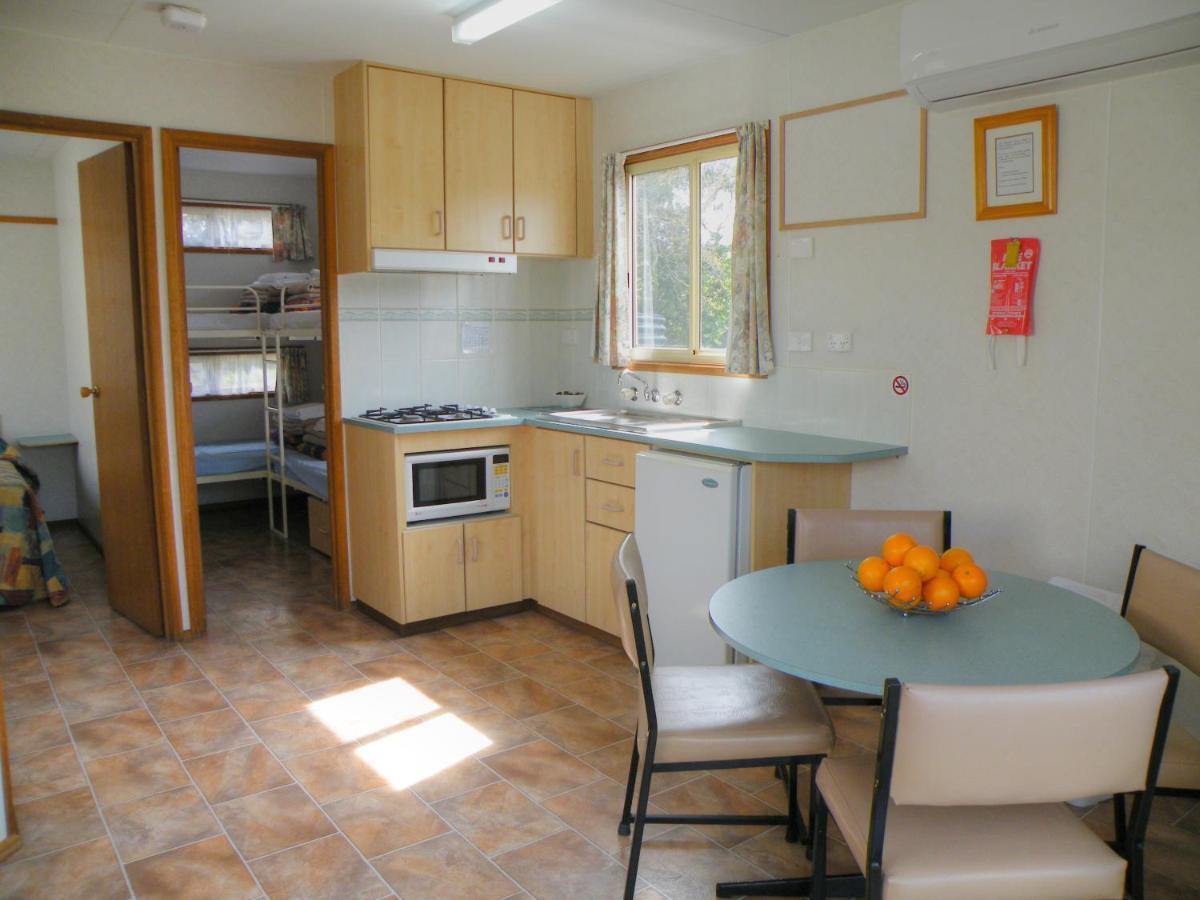 Lake Hamilton Motor Village And Caravan Park Habitación foto